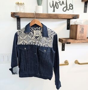 Levi's fringe trucker jacket A2-1006